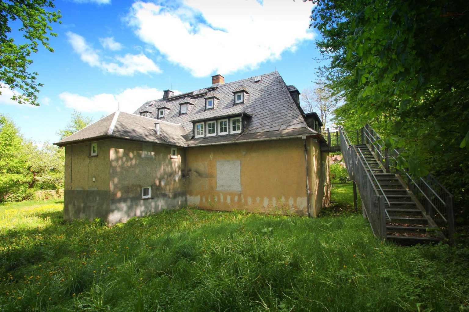 Westseite / Südseite
